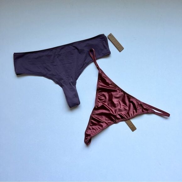 SKIMS Underwear Bundle 3X NWT - Picture 1 of 3